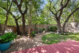 8000 Forest Mesa Dr, Austin, TX 78759 - Photo 33