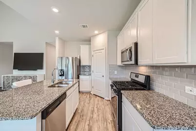 434 Windy Reed Road, Hutto, TX 78634 - Photo 3