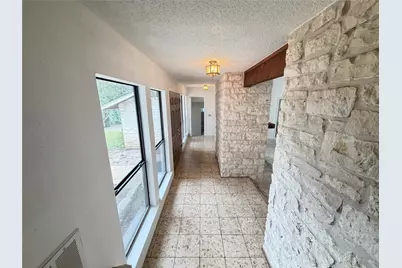 7509 Hart Lane, Austin, TX 78731 - Photo 3