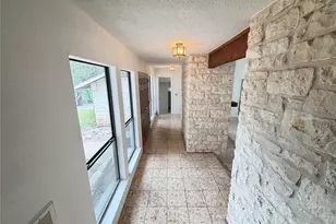 7509 Hart Ln, Austin, TX 78731 - Photo 3