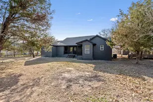 385 Alta Vista Dr, Bastrop, TX 78602 - Photo 33