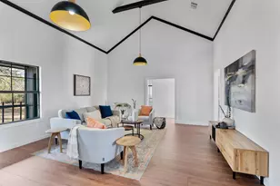 385 Alta Vista Dr, Bastrop, TX 78602 - Photo 9