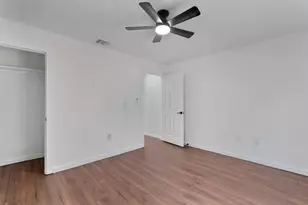 385 Alta Vista Dr, Bastrop, TX 78602 - Photo 29