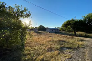 404 Whispering Oaks Loop, Killeen, TX 76549 - Photo 3