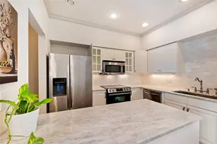 1307 Kinney Ave, Austin, TX 78704 - Photo 3