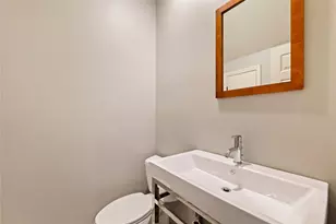 1307 Kinney Ave, Austin, TX 78704 - Photo 17