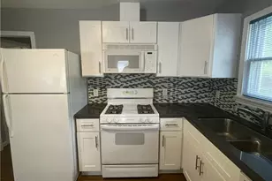 1041 Rosemont St, Austin, TX 78723 - Photo 5