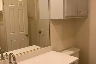 2100 San Gabriel St, Austin, TX 78705 - Photo 9