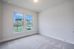 8921 Pallas Cat Dr, Austin, TX 78744 - Photo 5
