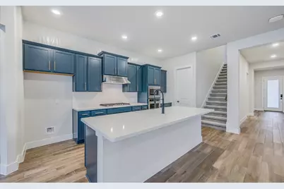 8921 Pallas Cat Drive, Austin, TX 78744 - Photo 3