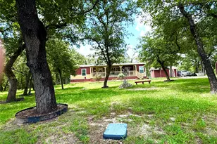 839 Northwood Cir, Rockdale, TX 76567 - Photo 23
