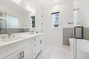 5413 Blue Bird Ln, Austin, TX 78745 - Photo 7