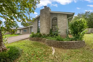 4009 Hillside Dr, Round Rock, TX 78681 - Photo 3