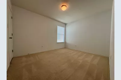 18420 Wind Tree Lane, Elgin, TX 78621 - Photo 11