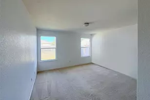 18420 Wind Tree Ln, Elgin, TX 78621 - Photo 7