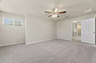 10017 Dawn Pearl Dr, Austin, TX 78748 - Photo 15