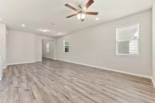 10017 Dawn Pearl Dr, Austin, TX 78748 - Photo 7