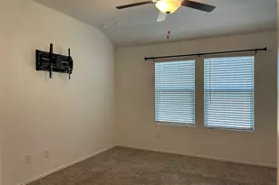 118 Isaac Millsaps Trl, Bastrop, TX 78602 - Photo 15