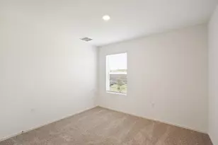 15200 Spruce Frost Cv, Del Valle, TX 78617 - Photo 13