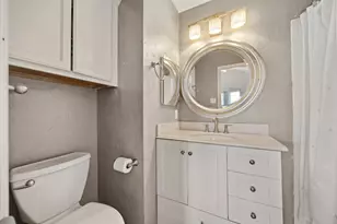 11901 E Swearingen Dr, Austin, TX 78758 - Photo 25