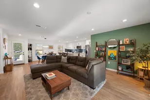 827 Sussex Dr, Austin, TX 78745 - Photo 3