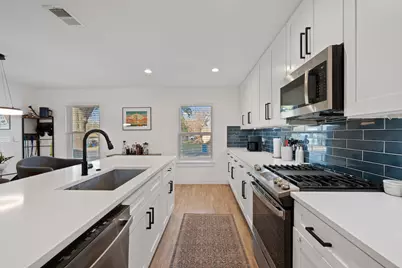 827 Sussex Drive, Austin, TX 78745 - Photo 7