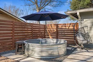 827 Sussex Dr, Austin, TX 78745 - Photo 23