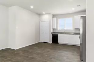 3013 Winding Creek Rd, Kyle, TX 78640 - Photo 9