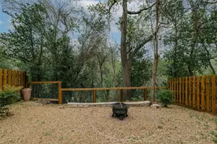 1900 Jentsch Ct, Austin, TX 78745 - Photo 25