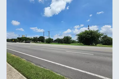 100 Rex Kerwin Court, Pflugerville, TX 78660 - Photo 13