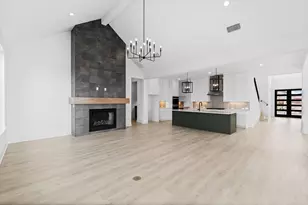 300 Yaklin Dr, Liberty Hill, TX 78642 - Photo 7