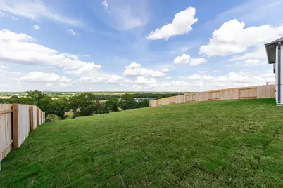 300 Yaklin Drive, Liberty Hill, TX 78642 - Photo 9