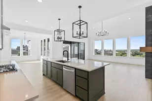 300 Yaklin Dr, Liberty Hill, TX 78642 - Photo 5