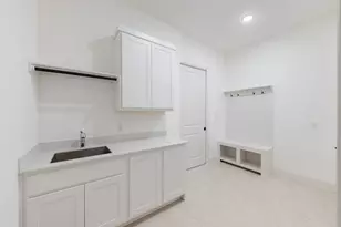 300 Yaklin Dr, Liberty Hill, TX 78642 - Photo 29