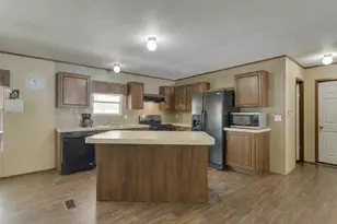 1781 Long Rd, Lockhart, TX 78644 - Photo 11