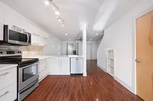 1101 Grove Blvd, Austin, TX 78741 - Photo 11