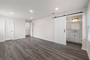 1737 Cricket Hollow Dr, Austin, TX 78758 - Photo 13