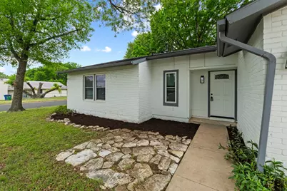 1737 Cricket Hollow Drive, Austin, TX 78758 - Photo 3