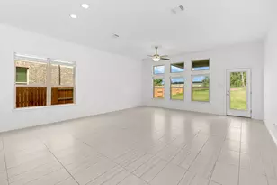 1128 Ridge Runner Dr, Georgetown, TX 78628 - Photo 17