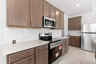 1128 Ridge Runner Dr, Georgetown, TX 78628 - Photo 11