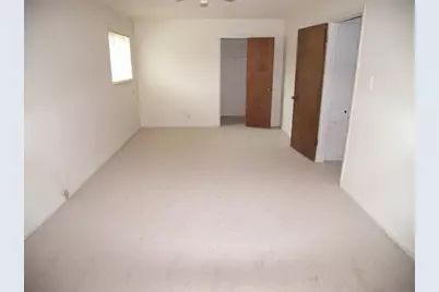 10108 Woodland Village Drive, Austin, TX 78750 - Photo 7