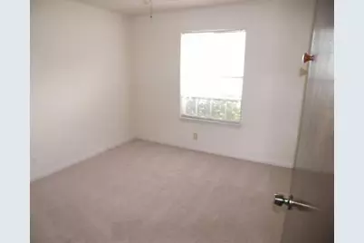 10108 Woodland Village Drive, Austin, TX 78750 - Photo 5