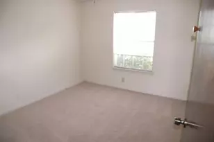 10108 Woodland Village Dr, Austin, TX 78750 - Photo 5