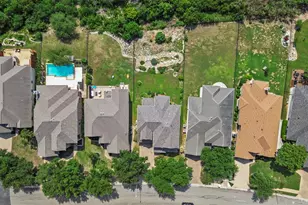 5724 Brittlyns Ct, Austin, TX 78730 - Photo 33