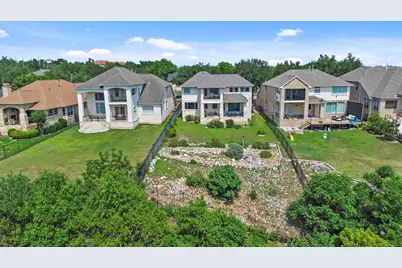 5724 Brittlyns Court, Austin, TX 78730 - Photo 37