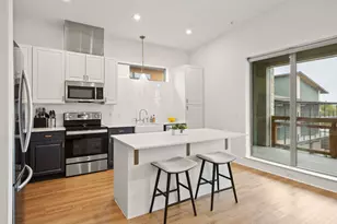 4704 Sunset Trail, Austin, TX 78745 - Photo 5