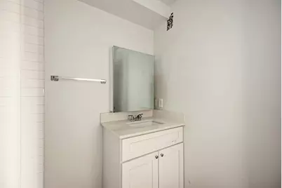 306 E 30th Street #106, Austin, TX 78705 - Photo 9