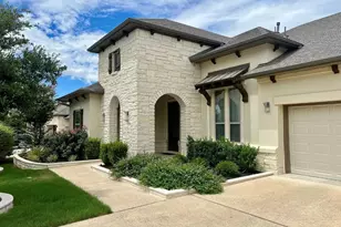 205 Barefoot Park Ln, Georgetown, TX 78628 - Photo 3