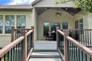 205 Barefoot Park Ln, Georgetown, TX 78628 - Photo 29