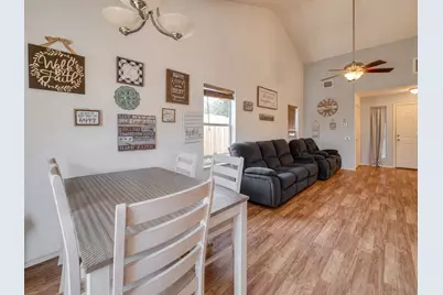 12917 Briarcreek Loop, Manor, TX 78653 - Photo 7